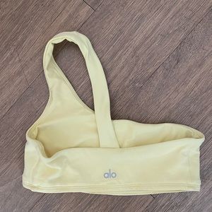 Alo sports bra